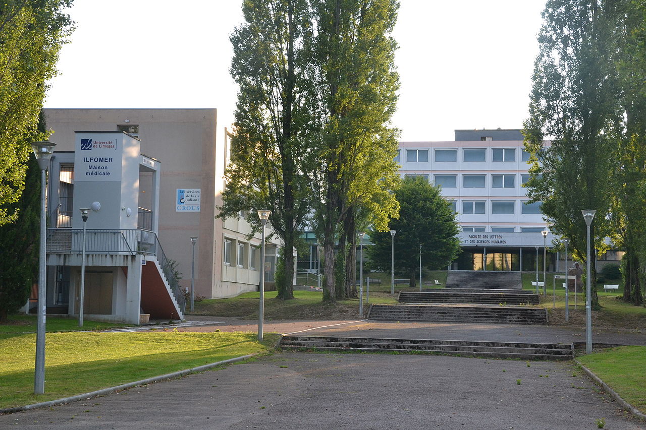 Faculté de lettres et sciences humaines de l'Université de Limoges (Haute-Vienne, France) 3