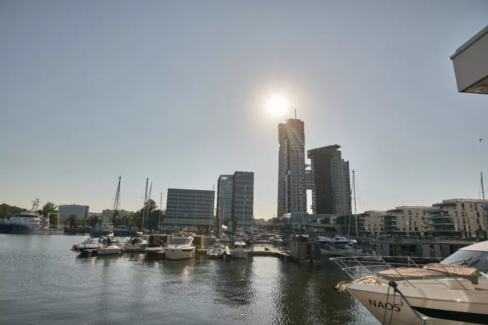 Gdynia - marina i Sea Towers